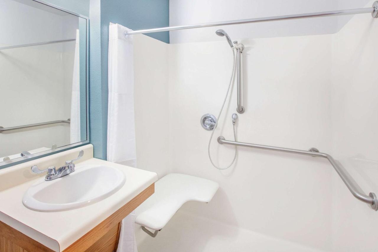 Woodspring Suites ฮาร์ลิงเจน ภายนอก รูปภาพ